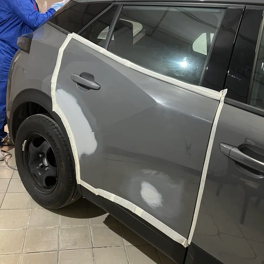 Réparation de carrosserie automobile